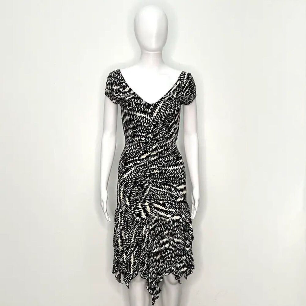 1990s BETSEY JOHNSON ruched scrunch dress w tiered pointy ruffle hem size small